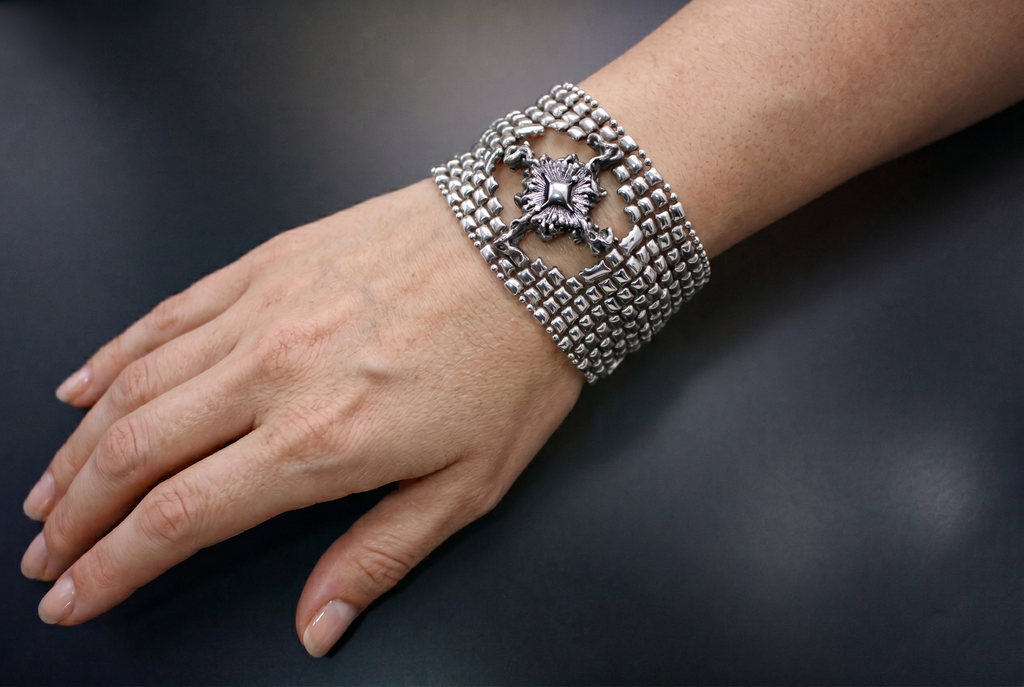SG Liquid Metal LEB 3769 – Limited Edition Bracelet by Sergio Gutierrez