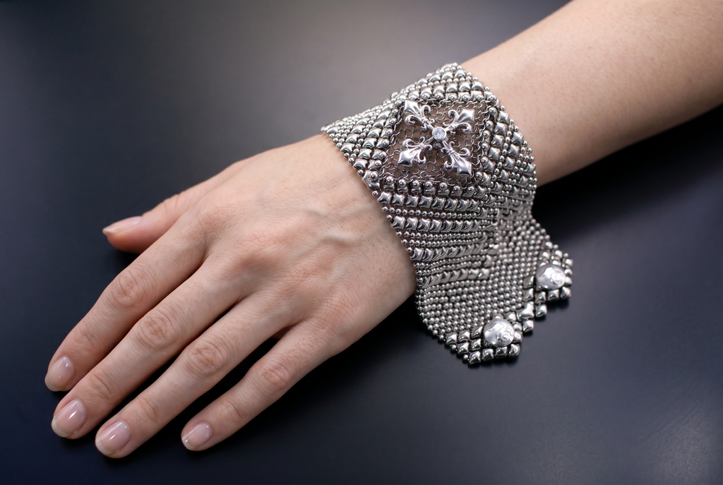 SG Liquid Metal Chainmail CMB7CR-AS (antique silver finish) Bracelet by Sergio Gutierrez