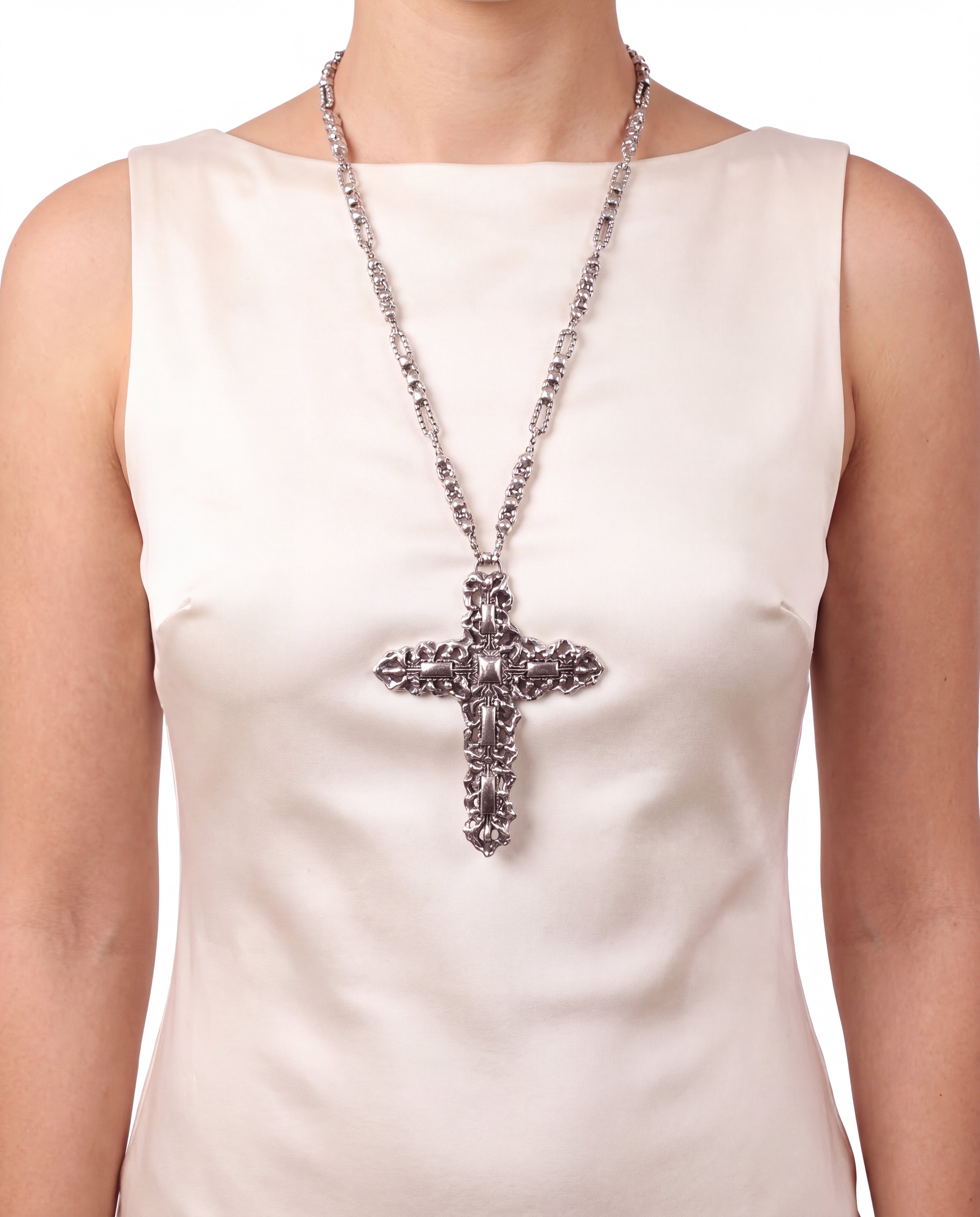SG Liquid Metal LEN 3417 – Antique silver finish - Cross necklace by Sergio Gutierrez