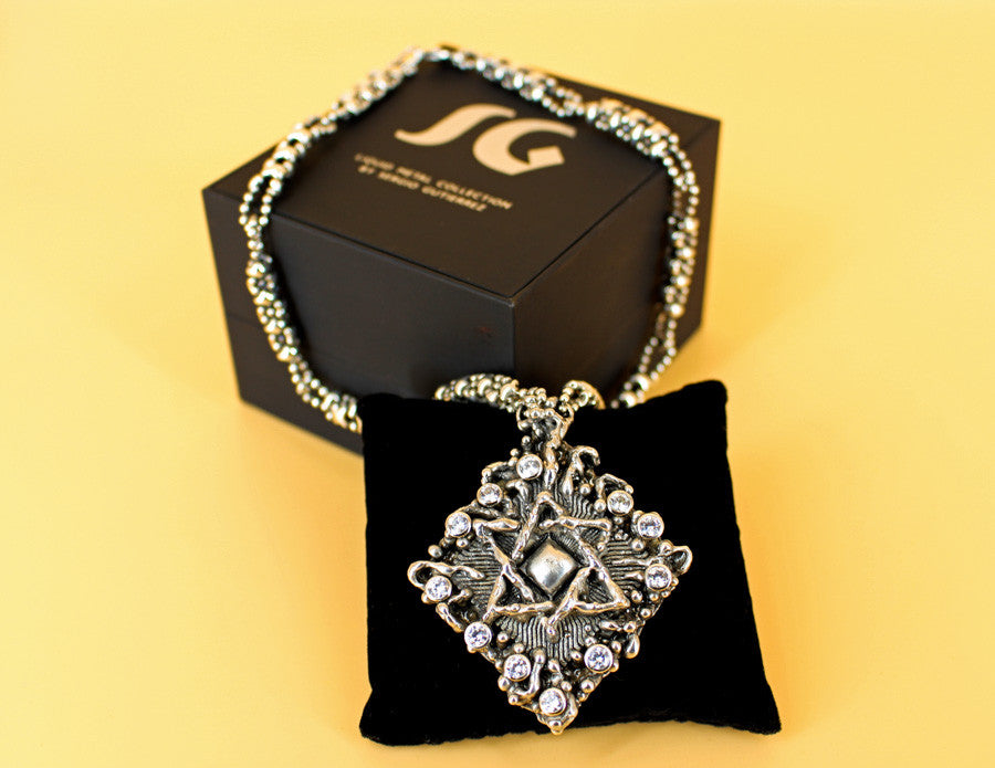 SG Liquid Metal by Sergio Gutierrez LEN 3411 – Antique silver finish “Star of David “necklace